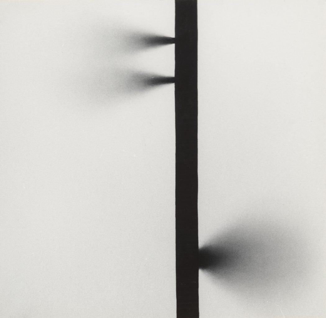 Wojciech Fangor: _Square 25_, 1962